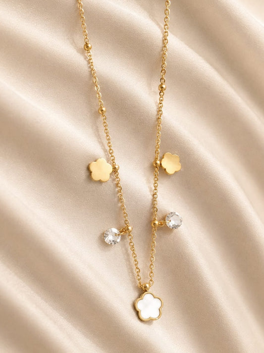 clover charm necklace